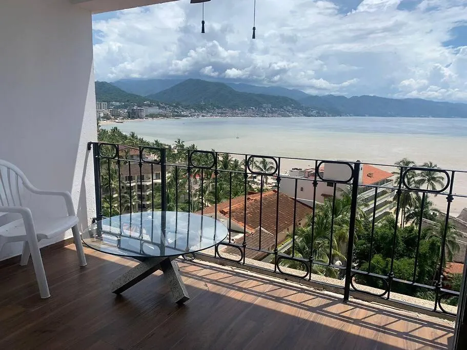 Hermoso Departamento Frente Al Mar 巴亞爾塔港